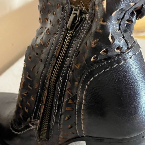 Bed Stu Leather Boots Sz 6 1/2 - Picture 13 of 16